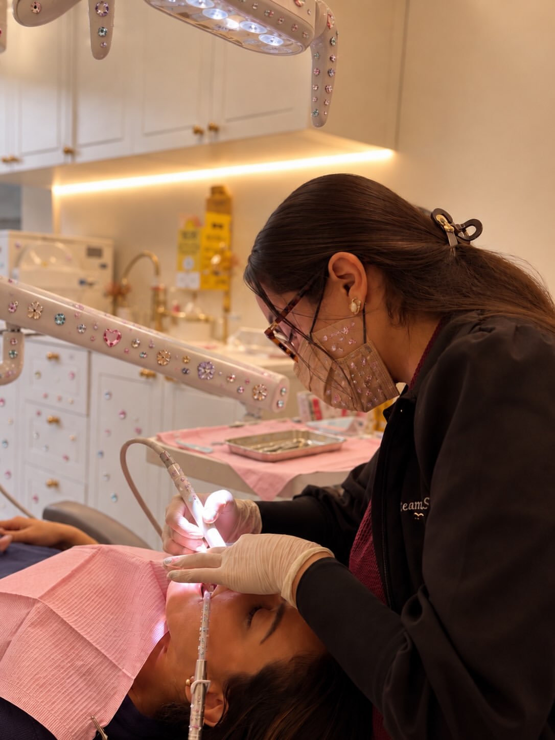 Detalhes de instrumentos esterilizados e padrão de biossegurança