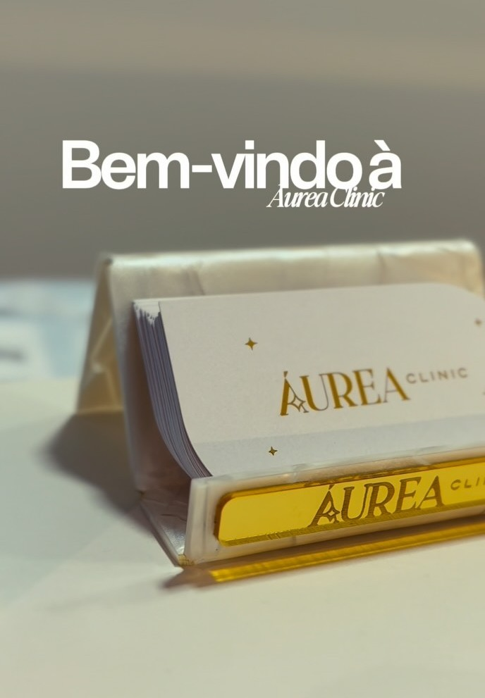 Publicação oficial da Áurea Clinic no Instagram